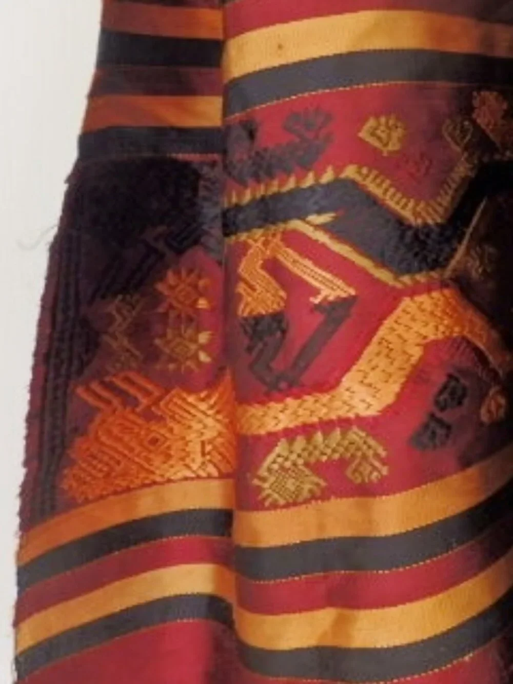 BEAUTIFUL INDONESIAN SUMBA SCARF